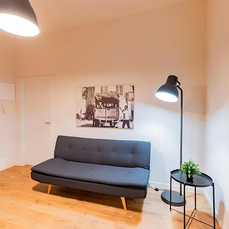 Appartement Guesthost - Colli Modern With Courtyard Pescara