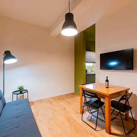 Guesthost - Colli Modern With Courtyard *